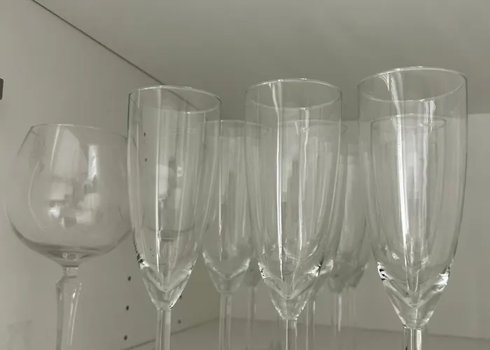 Lovely Two-room With Balcony Near Bus- And Railwaystation Apartment